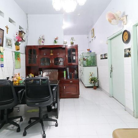Jenggrik Emy'S Guesthouse מראה חיצוני תמונה