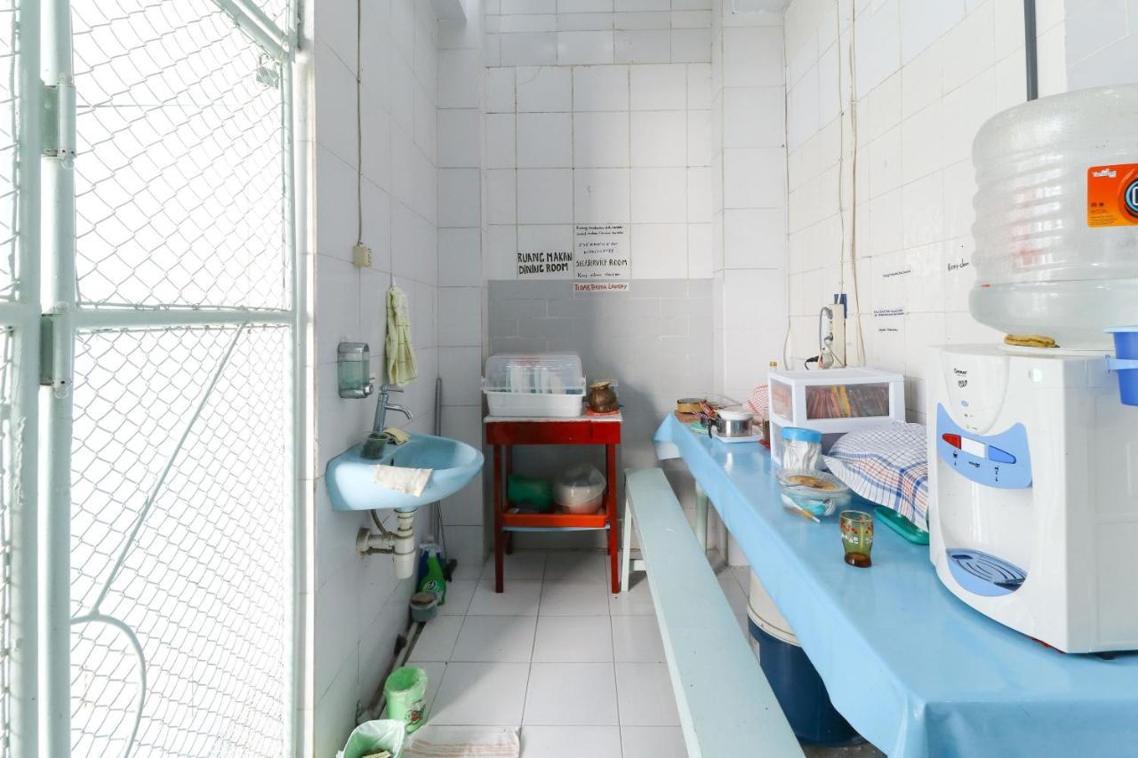Jenggrik Emy'S Guesthouse מראה חיצוני תמונה