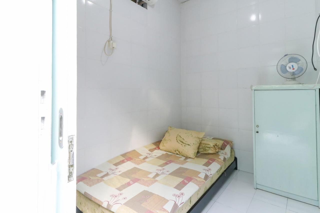 Jenggrik Emy'S Guesthouse מראה חיצוני תמונה